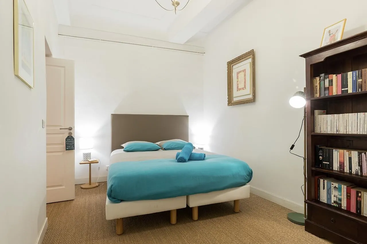 Pref 2 - F4 - Vaste Et Bourgeois ,3 Chambres, Ascenseur, Vx-Nice 0*, Nice