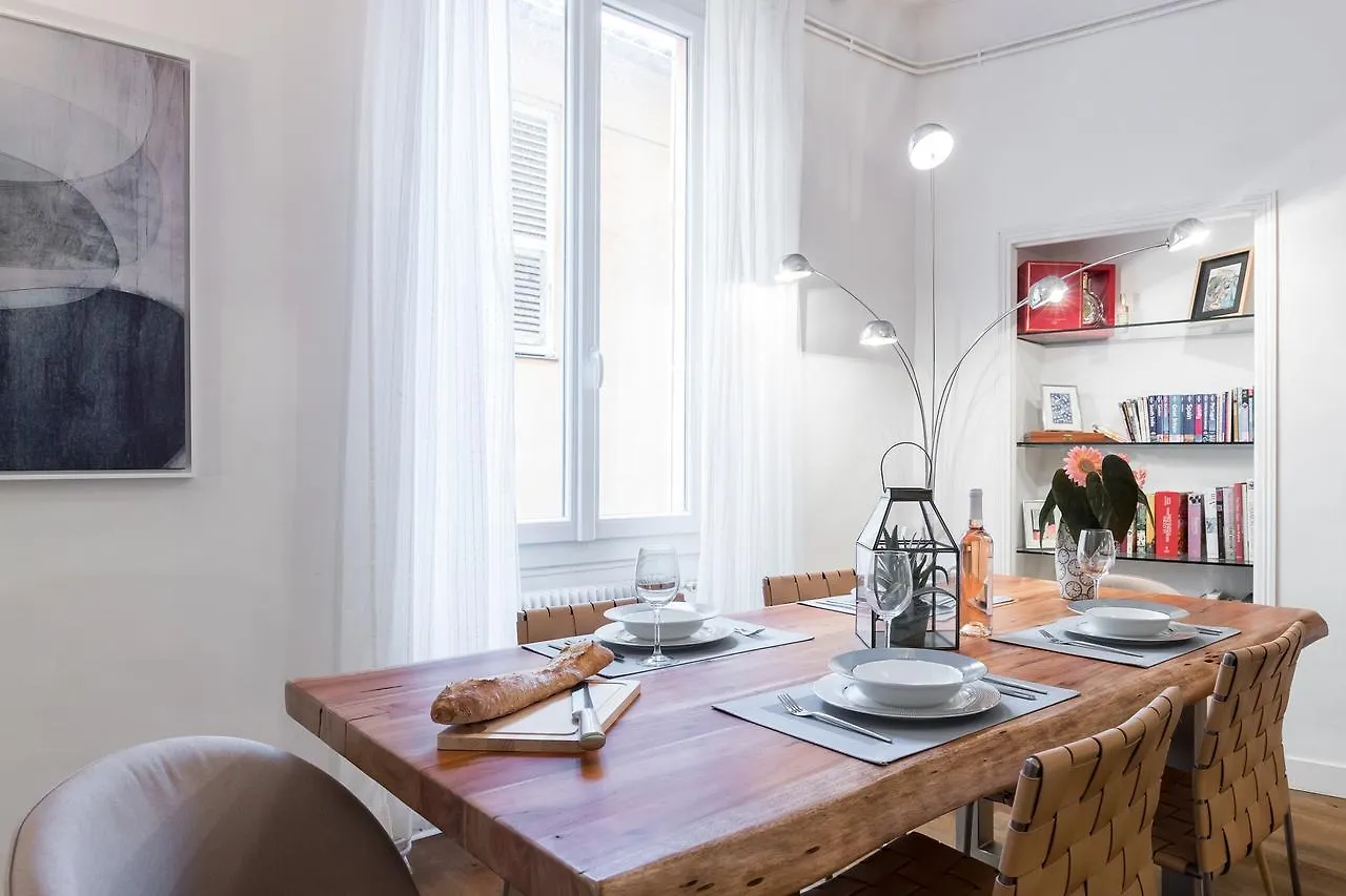 Apartment Pref 2 - F4 - Vaste Et Bourgeois ,3 Chambres, Ascenseur, Vx-Nice